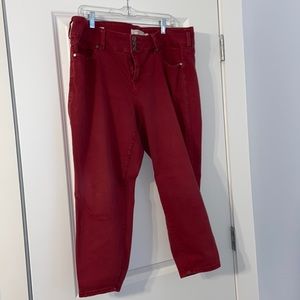 Plus size Red Capri Jeggings